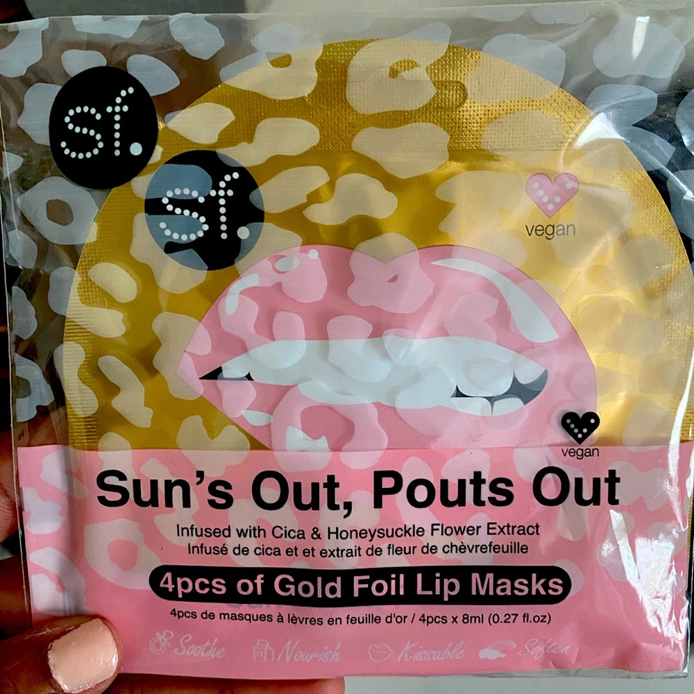 Suns out pouts out lip mask!!!